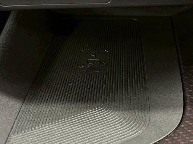 オーラ ニスモ コネクトナビ/寒冷地/プロパイロット/2トン/クリアランスソナー/ブラインドスポットモニター/スマートキー/プッシュスタート/シートヒーター/パーキングアシスト/ステアリングヒーター/LEDヘッド(7枚目)