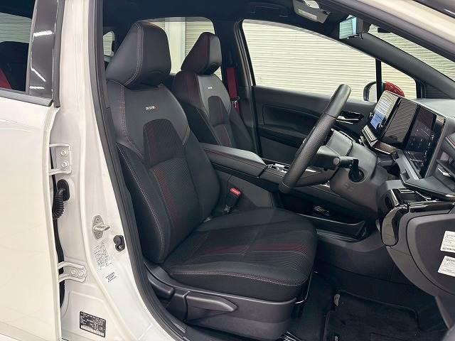 オーラ ニスモ コネクトナビ/寒冷地/プロパイロット/2トン/クリアランスソナー/ブラインドスポットモニター/スマートキー/プッシュスタート/シートヒーター/パーキングアシスト/ステアリングヒーター/LEDヘッド(8枚目)