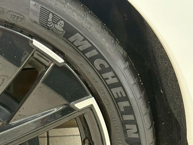 オーラ ニスモ コネクトナビ/寒冷地/プロパイロット/2トン/クリアランスソナー/ブラインドスポットモニター/スマートキー/プッシュスタート/シートヒーター/パーキングアシスト/ステアリングヒーター/LEDヘッド(28枚目)