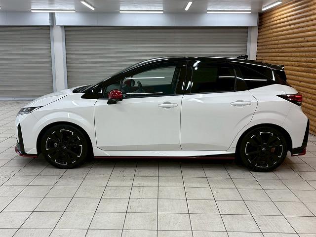 オーラ ニスモ コネクトナビ/寒冷地/プロパイロット/2トン/クリアランスソナー/ブラインドスポットモニター/スマートキー/プッシュスタート/シートヒーター/パーキングアシスト/ステアリングヒーター/LEDヘッド(42枚目)