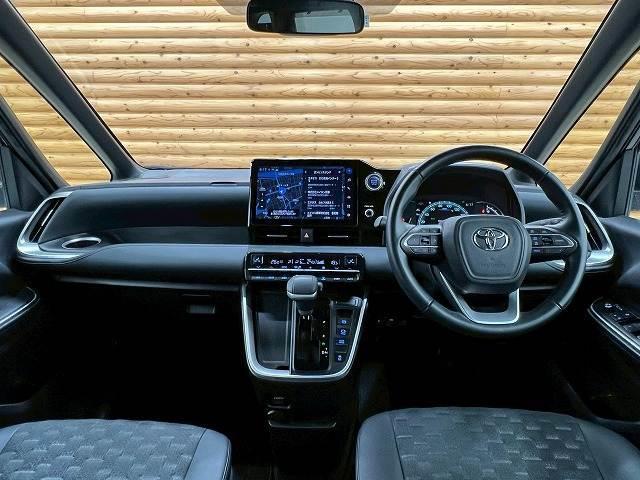 ヴォクシー S-Z 10.5型ナビ/両側電動パワスラ/Bカメラ/追従クルコン/コーナーセンサー/CD・DVDキット/ステアリングリモコン/ダブルエアコン/スマートキー/プッシュスタート/電動パーキングブレーキ/(2枚目)