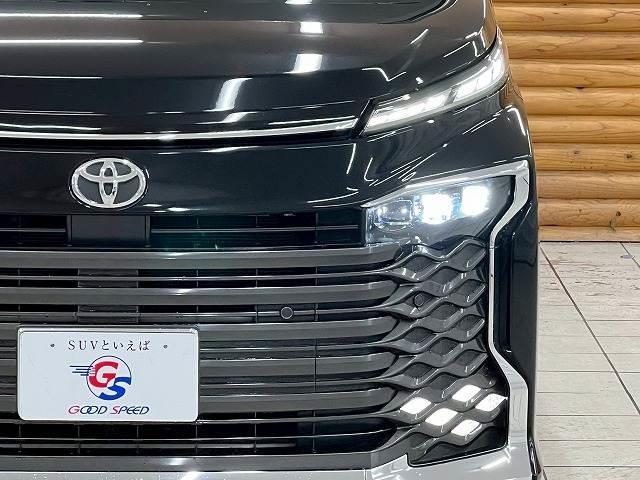 ヴォクシー S-Z 10.5型ナビ/両側電動パワスラ/Bカメラ/追従クルコン/コーナーセンサー/CD・DVDキット/ステアリングリモコン/ダブルエアコン/スマートキー/プッシュスタート/電動パーキングブレーキ/(10枚目)