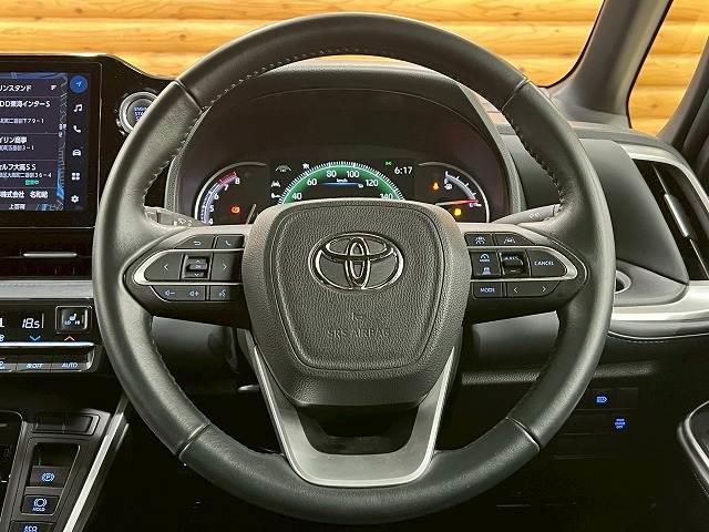 ヴォクシー S-Z 10.5型ナビ/両側電動パワスラ/Bカメラ/追従クルコン/コーナーセンサー/CD・DVDキット/ステアリングリモコン/ダブルエアコン/スマートキー/プッシュスタート/電動パーキングブレーキ/(13枚目)