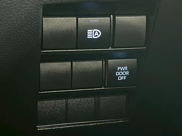 ヴォクシー S-Z 10.5型ナビ/両側電動パワスラ/Bカメラ/追従クルコン/コーナーセンサー/CD・DVDキット/ステアリングリモコン/ダブルエアコン/スマートキー/プッシュスタート/電動パーキングブレーキ/(42枚目)