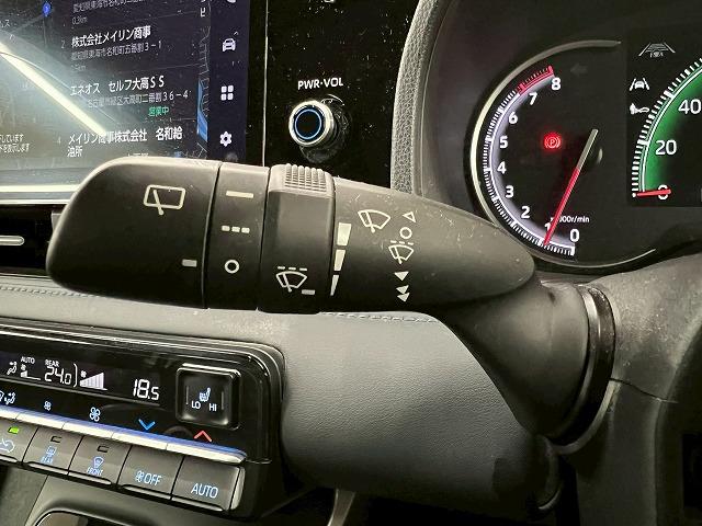 ヴォクシー S-Z 10.5型ナビ/両側電動パワスラ/Bカメラ/追従クルコン/コーナーセンサー/CD・DVDキット/ステアリングリモコン/ダブルエアコン/スマートキー/プッシュスタート/電動パーキングブレーキ/(50枚目)