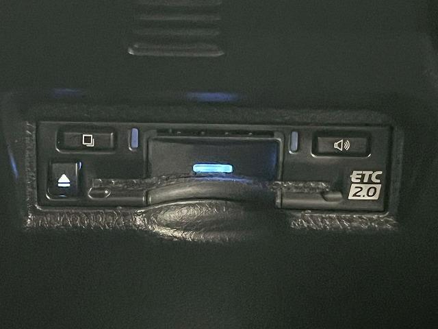 ヴォクシー S-Z 10.5型ナビ/両側電動パワスラ/Bカメラ/追従クルコン/コーナーセンサー/CD・DVDキット/ステアリングリモコン/ダブルエアコン/スマートキー/プッシュスタート/電動パーキングブレーキ/(53枚目)