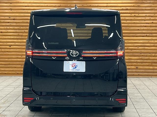 ヴォクシー S-Z 10.5型ナビ/両側電動パワスラ/Bカメラ/追従クルコン/コーナーセンサー/CD・DVDキット/ステアリングリモコン/ダブルエアコン/スマートキー/プッシュスタート/電動パーキングブレーキ/(70枚目)