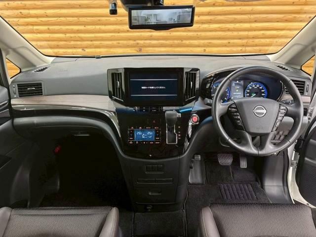 NISSAN ELGRAND 250HIGHWAY STAR S