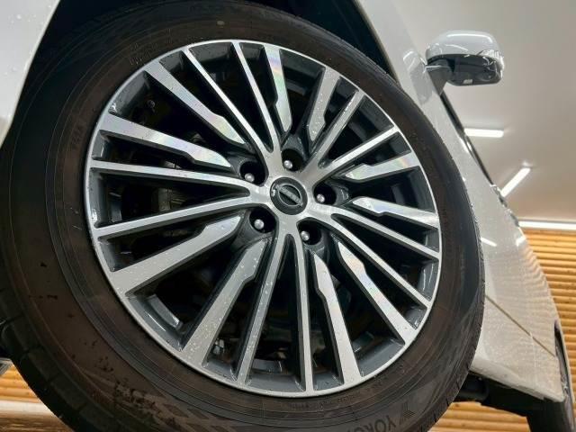 NISSAN ELGRAND 250HIGHWAY STAR S