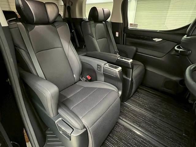 TOYOTA ALPHARD 2.5S C PACKAGE