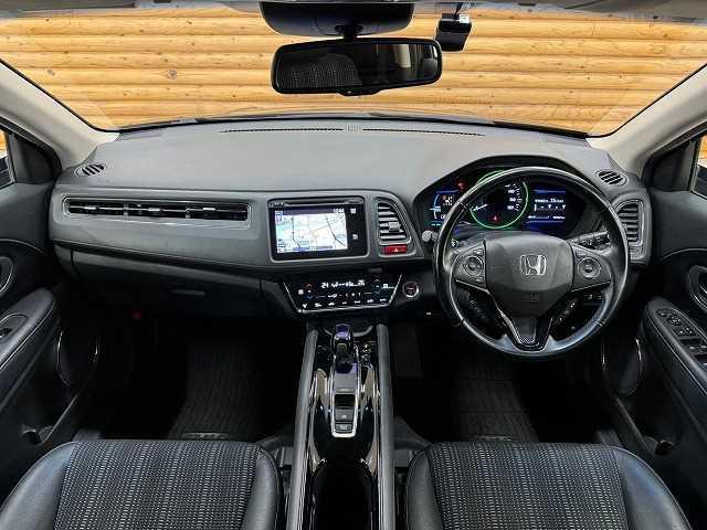 HONDA VEZEL HYBRID Z