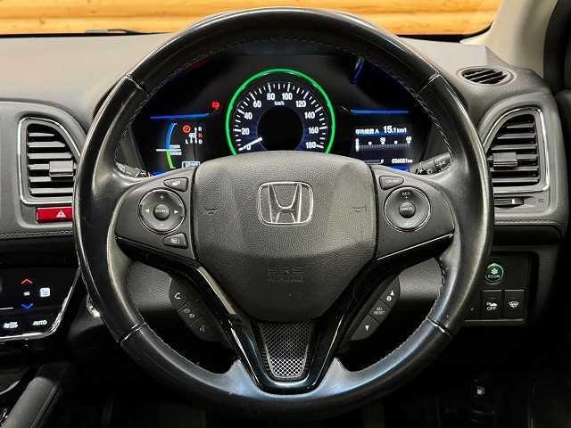 HONDA VEZEL HYBRID Z