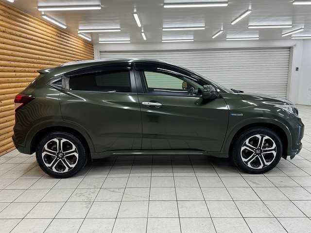 HONDA VEZEL HYBRID Z