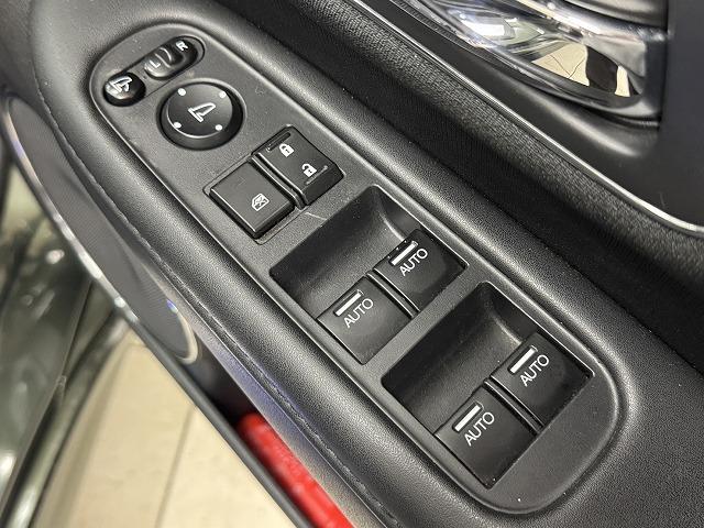 HONDA VEZEL HYBRID Z