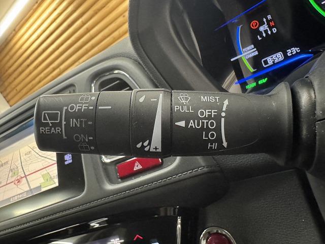 HONDA VEZEL HYBRID Z