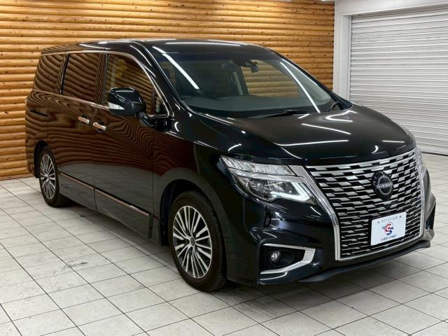 エルグランド 250ハイウェイスターS 両側電動パワスラ/バックカメラ/ブラインドスポットモニター/プッシュスタート/コーナーセンサー/レーダークルーズコントロール/フルセグTV/Bluetooth接続/ETC車載器/ステアリングスイッチ(31枚目)