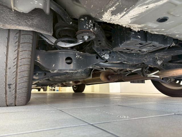 エルグランド 250ハイウェイスターS 両側電動パワスラ/バックカメラ/ブラインドスポットモニター/プッシュスタート/コーナーセンサー/レーダークルーズコントロール/フルセグTV/Bluetooth接続/ETC車載器/ステアリングスイッチ(34枚目)