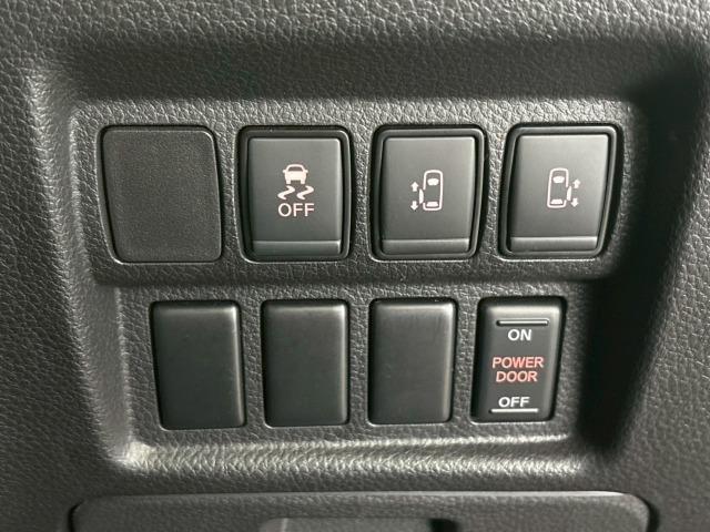 エルグランド 250ハイウェイスターS 両側電動パワスラ/バックカメラ/ブラインドスポットモニター/プッシュスタート/コーナーセンサー/レーダークルーズコントロール/フルセグTV/Bluetooth接続/ETC車載器/ステアリングスイッチ(55枚目)