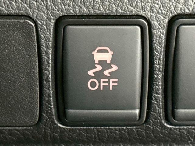 エルグランド 250ハイウェイスターS 両側電動パワスラ/バックカメラ/ブラインドスポットモニター/プッシュスタート/コーナーセンサー/レーダークルーズコントロール/フルセグTV/Bluetooth接続/ETC車載器/ステアリングスイッチ(56枚目)