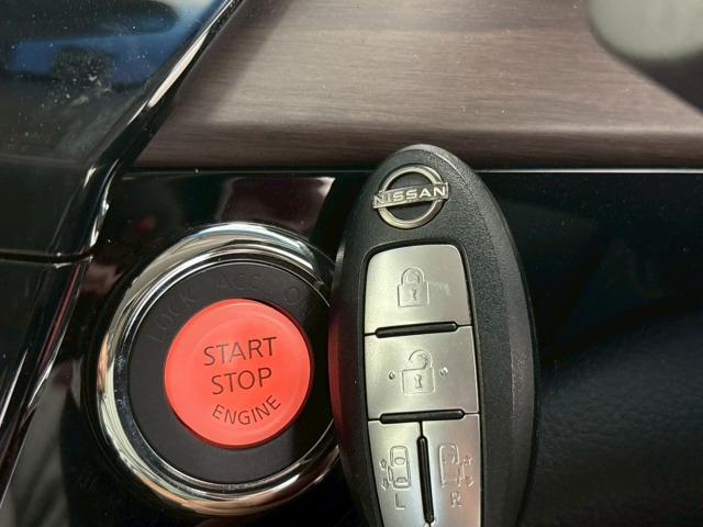 エルグランド 250ハイウェイスターS 両側電動パワスラ/バックカメラ/ブラインドスポットモニター/プッシュスタート/コーナーセンサー/レーダークルーズコントロール/フルセグTV/Bluetooth接続/ETC車載器/ステアリングスイッチ(71枚目)