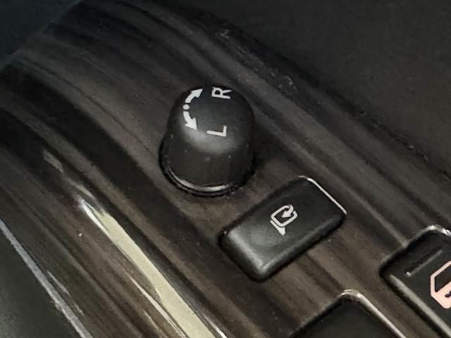 NISSAN ELGRAND 250HIGHWAY STAR S URBAN CHROME