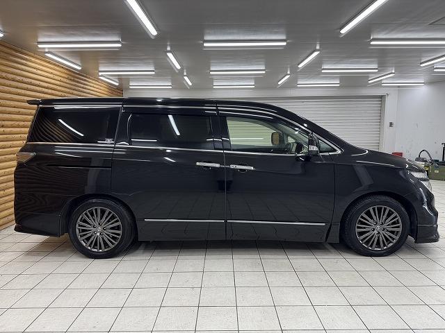 NISSAN ELGRAND 250HIGHWAY STAR S URBAN CHROME