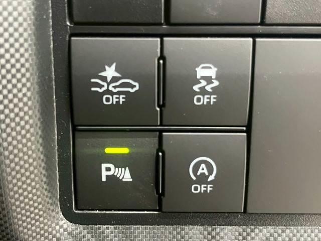 ライズ Ｚ　全周囲／純正９型ナビ／ワイヤレス充電／ブラインドスポットモニター／追従クルコン／シートヒーター／ステアリングリモコン／コーナーセンサー／ＥＴＣ／アイドリングストップ／横滑り防止装置／衝突軽減ブレーキ（15枚目）