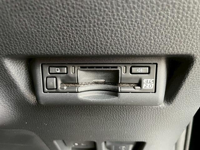 ランドクルーザー250 VX 丸目/全周囲/サンルーフ/12.3型ナビ/BSM/AppleCarPlay/追従クルコン/電動リアゲート/シートH/ベンチレーション/ステアリングH/デジタルインナー/コーナーセンサー/パワーシート(69枚目)