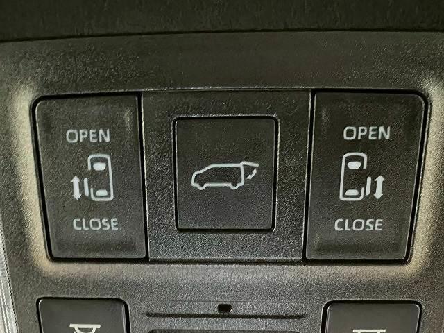 ヴォクシー S-Z 快適利便PKG/10.5型DA/CDDVD/追従クルコン/両側電動パワスラ/電動リアゲート/ETC/コーナーセンサー/シートヒーター/ステアリングリモコン/横滑り防止装置/電動パーキングブレーキ(6枚目)