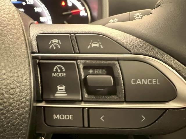 ヴォクシー S-Z 快適利便PKG/10.5型DA/CDDVD/追従クルコン/両側電動パワスラ/電動リアゲート/ETC/コーナーセンサー/シートヒーター/ステアリングリモコン/横滑り防止装置/電動パーキングブレーキ(7枚目)