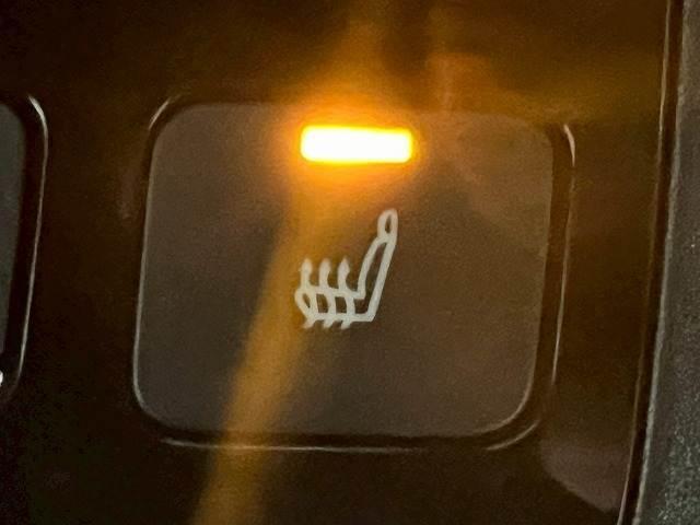 ヴォクシー S-Z 快適利便PKG/10.5型DA/CDDVD/追従クルコン/両側電動パワスラ/電動リアゲート/ETC/コーナーセンサー/シートヒーター/ステアリングリモコン/横滑り防止装置/電動パーキングブレーキ(12枚目)