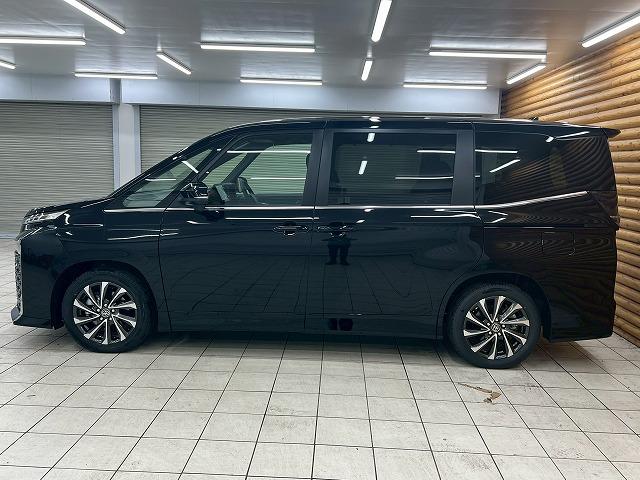 ヴォクシー S-Z 快適利便PKG/10.5型DA/CDDVD/追従クルコン/両側電動パワスラ/電動リアゲート/ETC/コーナーセンサー/シートヒーター/ステアリングリモコン/横滑り防止装置/電動パーキングブレーキ(26枚目)