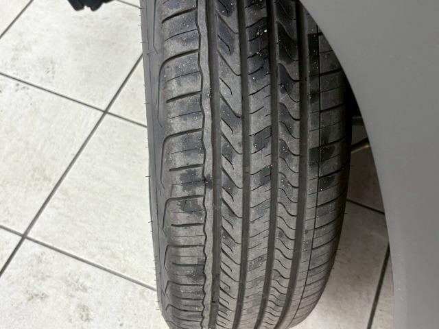 フロンクス ベースグレード 全周囲/9型ナビ/BSM/追従クルコン/クリアランスソナー/レーンキープアシスト/スマートキー/プッシュスタート/パドルシフト/衝突軽減ブレーキ/オートライト/ワイヤレス充電/純正16インチアルミ(22枚目)