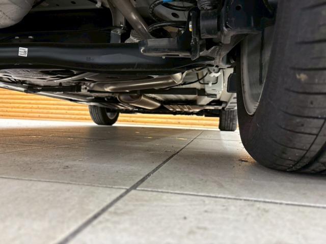 フロンクス ベースグレード 全周囲/9型ナビ/BSM/追従クルコン/クリアランスソナー/レーンキープアシスト/スマートキー/プッシュスタート/パドルシフト/衝突軽減ブレーキ/オートライト/ワイヤレス充電/純正16インチアルミ(34枚目)