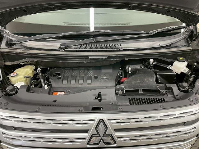 デリカＤ：５ Ｐ　黒革／７人乗り／１０．１型／電動ステップ／全周囲／電動リアゲート／パワーシート／ブラインドスポットモニター／シートヒーター／ステアリングヒーター／ＥＴＣ／追従クルコン／パドルシフト／両側電動パワスラ（72枚目）