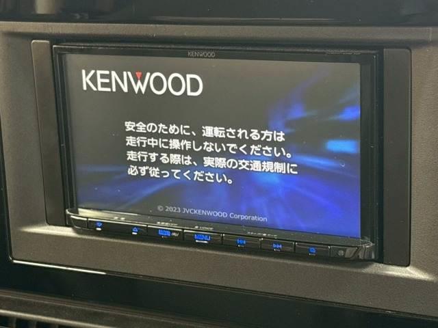 セレナ e-POWER ハイウェイスターV 全周囲/両側電動パワスラ/プロパイロット/ブラインドスポットモニター/デジタルインナーミラー/コーナーセンサー/ダブルエアコン/ステアリングリモコン/ETC/オートエアコン/プッシュスタート/(4枚目)