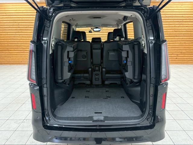 セレナ e-POWER ハイウェイスターV 全周囲/両側電動パワスラ/プロパイロット/ブラインドスポットモニター/デジタルインナーミラー/コーナーセンサー/ダブルエアコン/ステアリングリモコン/ETC/オートエアコン/プッシュスタート/(39枚目)