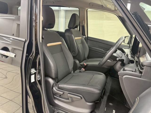 セレナ e-POWER ハイウェイスターV 全周囲/両側電動パワスラ/プロパイロット/ブラインドスポットモニター/デジタルインナーミラー/コーナーセンサー/ダブルエアコン/ステアリングリモコン/ETC/オートエアコン/プッシュスタート/(43枚目)