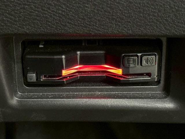 セレナ e-POWER ハイウェイスターV 全周囲/両側電動パワスラ/プロパイロット/ブラインドスポットモニター/デジタルインナーミラー/コーナーセンサー/ダブルエアコン/ステアリングリモコン/ETC/オートエアコン/プッシュスタート/(60枚目)