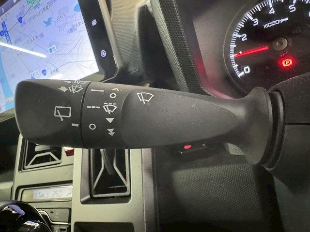 タフト Ｇ　クロムベンチャー　ガラスルーフ／全方位カメラ／シートヒーター／障害物センサー／衝突軽減ブレーキ／スマートキー／プッシュスタート／ＬＥＤヘッドライト／純正１５インチアルミホイール／電動格納ミラー／オートライト（33枚目）