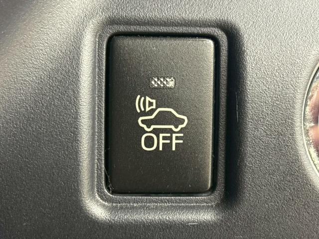 ノア ハイブリッドSi 純正ナビ/フリップダウン/両側電動パワスラ/フルセグ/ETC/バックカメラ/ステアリングリモコン/レーンキープアシスタンス/スマートキー/プッシュスタート/オートライト/フロントフォグランプ(55枚目)