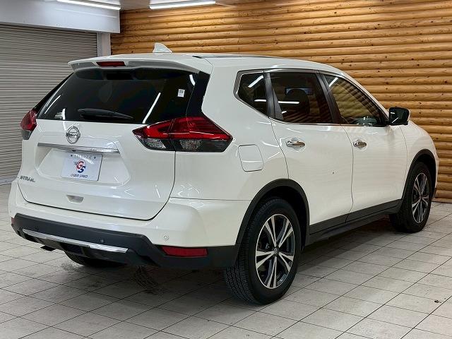 エクストレイル 20Xi 全周囲/電動リアゲート/プロパイロット/ETC/デジタルインナーミラー/ダウンヒルアシストコントロール/ステアリングリモコン/横滑り防止装置/コーナーセンサー/インテリジェントキー/プッシュスタート/(28枚目)