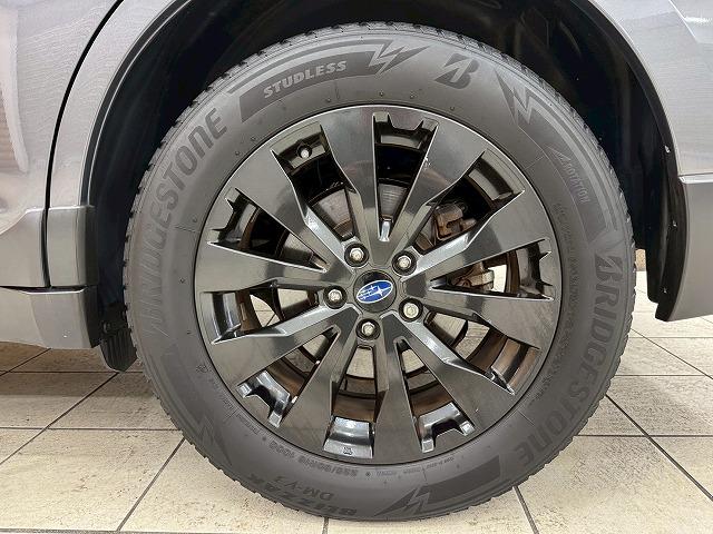 お問い合わせは０１２０−２５−４０９２まで。専門店だからこその知識・経験豊富なスタッフ達が、お客様に最適な一台をご案内致します