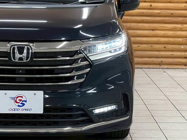 ＬＥＤヘッドライト搭載。夜道も明るく照らします。