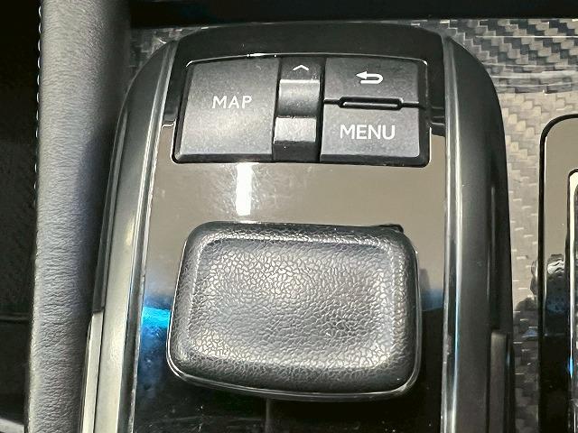 GS F ベースグレード サンルーフ/追従クルーズ/ベンチレーション/クリアランスソナー/パドルシフト/ブラインドスポットモニター/ヘッドアップディスプレイ/スマートキー/プッシュスタート/パワーシート/シートメモリ/(65枚目)