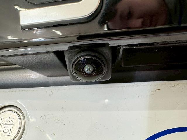 オーラ ニスモ　レカロシート／コネクトナビ／プロパイロット／ワイヤレス充電／コーナーセンサー／ブラインドスポットモニター／スマートキー／プッシュスタート／ＡｐｐｌｅＣａｒＰｌａｙ／パーキングアシスト／オートホールド（33枚目）