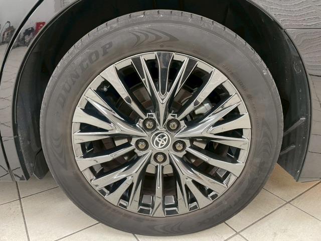 ヴェルファイアハイブリッド Ｚ　プレミア　１３．２型モニタ／ユニバーサルステップ／ムーンルーフ／トヨタチームメイト／ワイヤレス充電／１４インチディスプレイオーディオ／１９インチアルミホイール／全周囲カメラ／ベンチレーション／ブラインドスポット（23枚目）