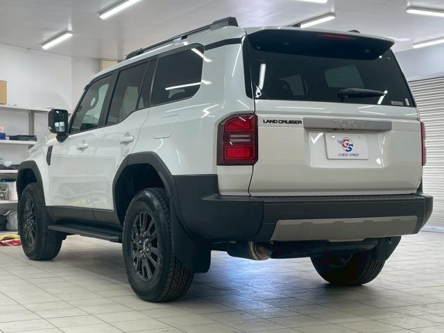 ランドクルーザー２５０ ＶＸ　ＡｐｐｌｅＣａｒＰｌａｙ／サンルーフ／全方位カメラ／モデリスタシグネチャーイルミ／モデリスタフェンダーガーニッシュ／レーダークルーズコントロール／ブラインドスポットモニター／ＥＴＣ／フルセグ／ＬＥＤ（27枚目）