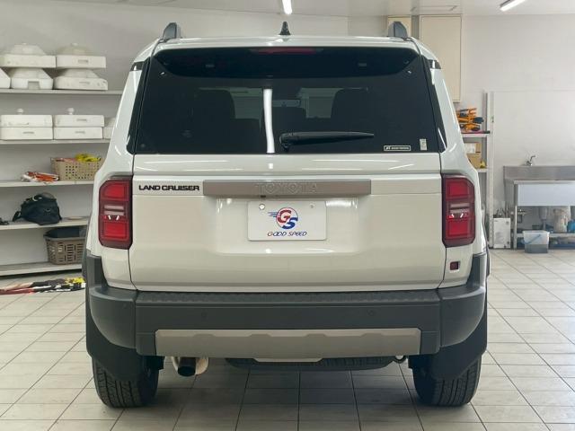 ランドクルーザー２５０ ＶＸ　ＡｐｐｌｅＣａｒＰｌａｙ／サンルーフ／全方位カメラ／モデリスタシグネチャーイルミ／モデリスタフェンダーガーニッシュ／レーダークルーズコントロール／ブラインドスポットモニター／ＥＴＣ／フルセグ／ＬＥＤ（28枚目）