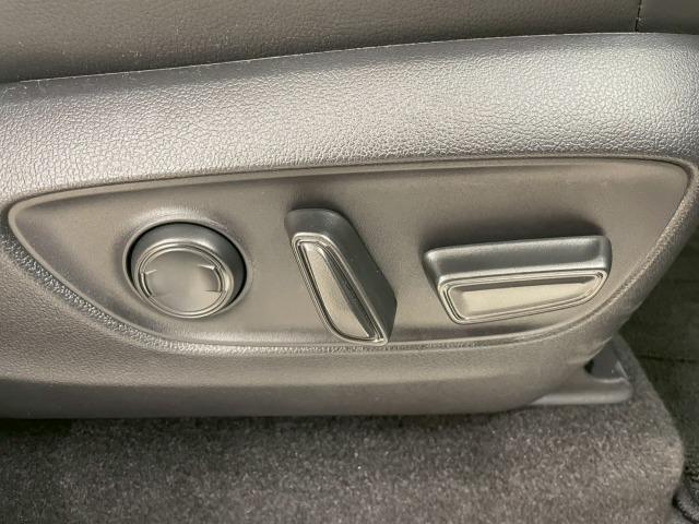 ランドクルーザー２５０ ＶＸ　ＡｐｐｌｅＣａｒＰｌａｙ／サンルーフ／全方位カメラ／モデリスタシグネチャーイルミ／モデリスタフェンダーガーニッシュ／レーダークルーズコントロール／ブラインドスポットモニター／ＥＴＣ／フルセグ／ＬＥＤ（38枚目）